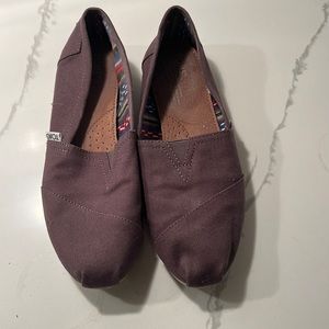 Toms Grey slide on shoes
